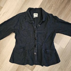 Flax M - Linen Black Button Top